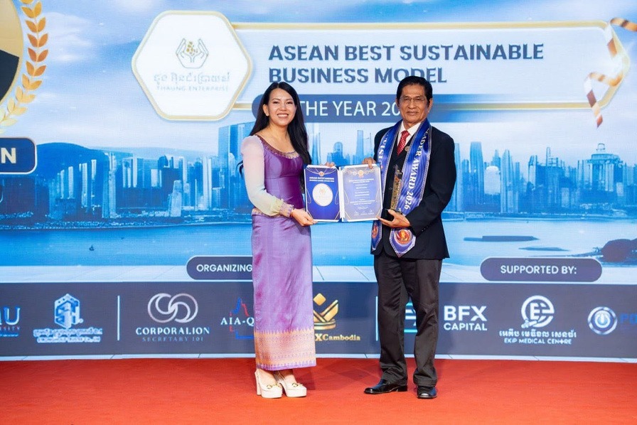 ASEAN Outstanding Business Leader Award 2026 recognition photo 2